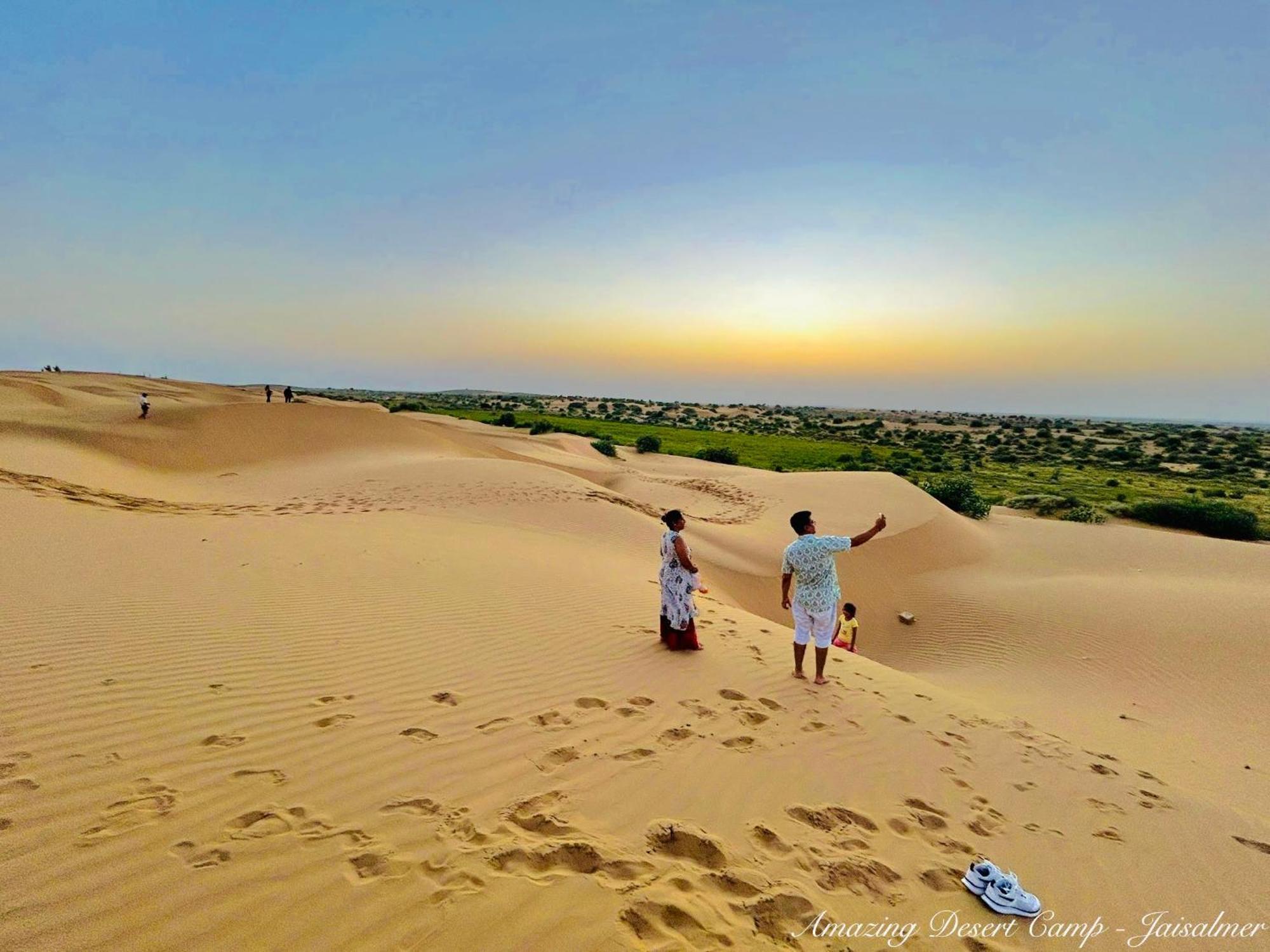 Amazing Desert Camp Jaisalmer Ngoại thất bức ảnh
